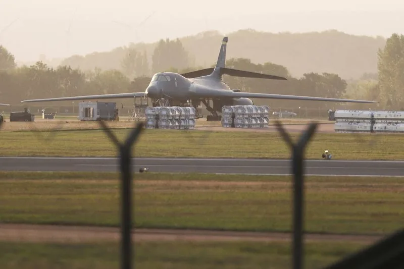 Morning Brief, Monday 28 September 2026