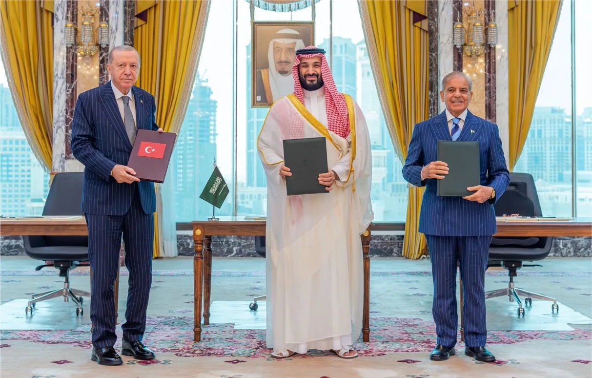 Mecca Alliance Activated: Turkey and Pakistan to Send Troops to Saudi Arabia